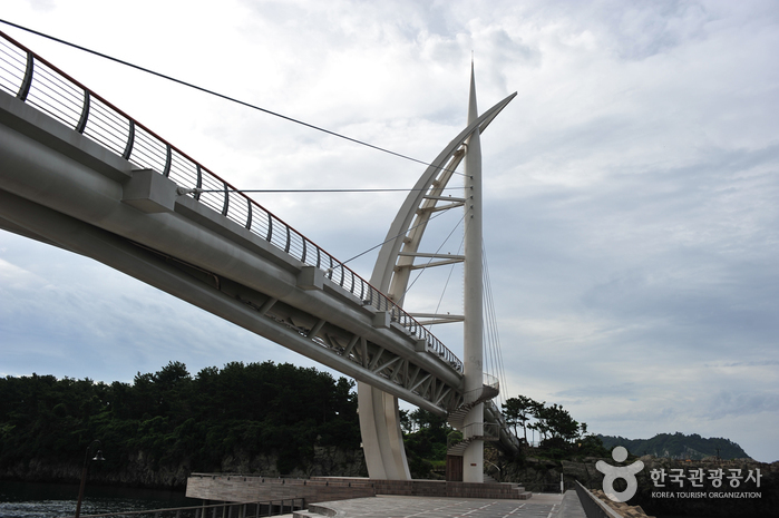 鸟岛新缘桥새섬 새연교