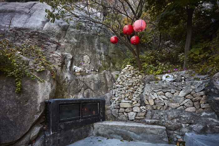 Inwangsa Temple (인왕사 (서울))