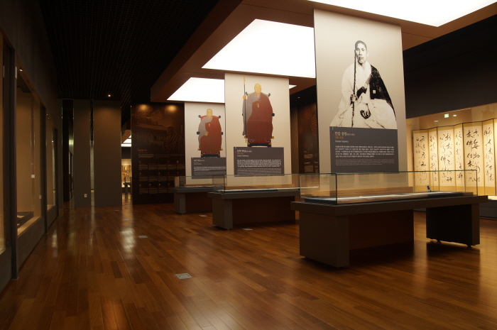Museo Woljeongsa de Pyeongchang (월정사 성보박물관(평창))