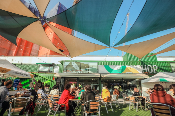 언더스탠드에비뉴 Christmas Market 마주치장 20183