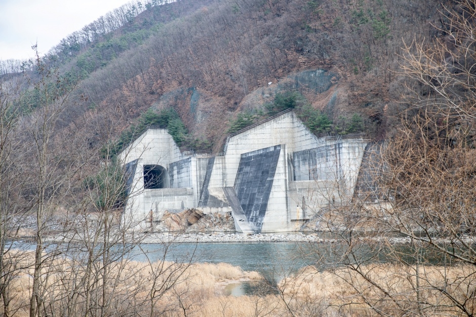 昭陽大壩(소양댐)