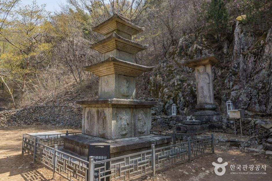 thumbnail-금둔사-23