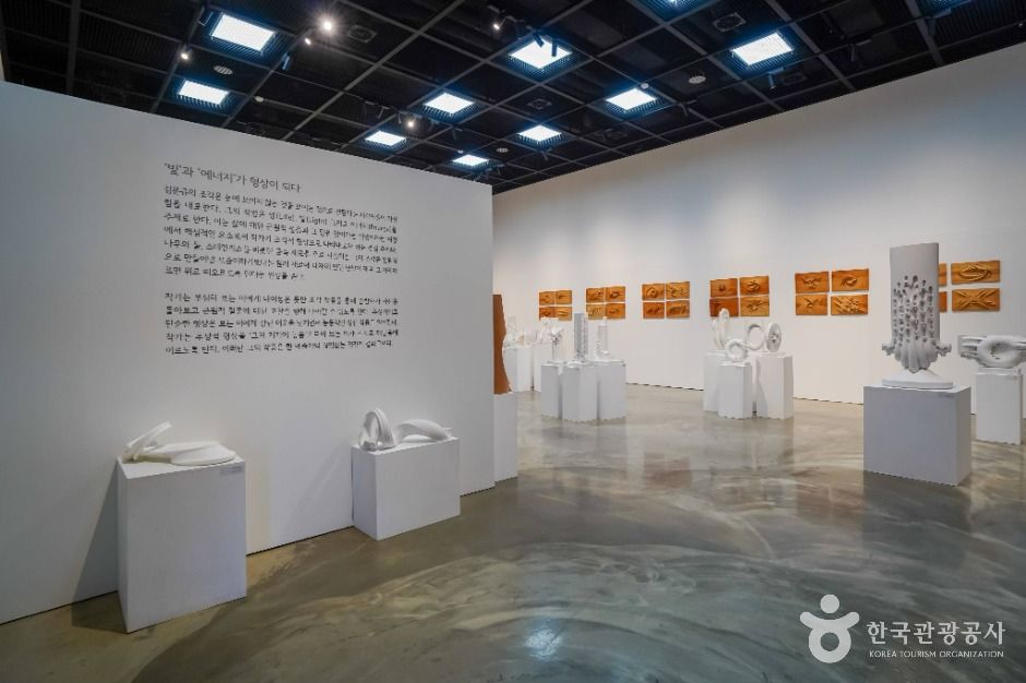 thumbnail-창원시립마산문신미술관-4