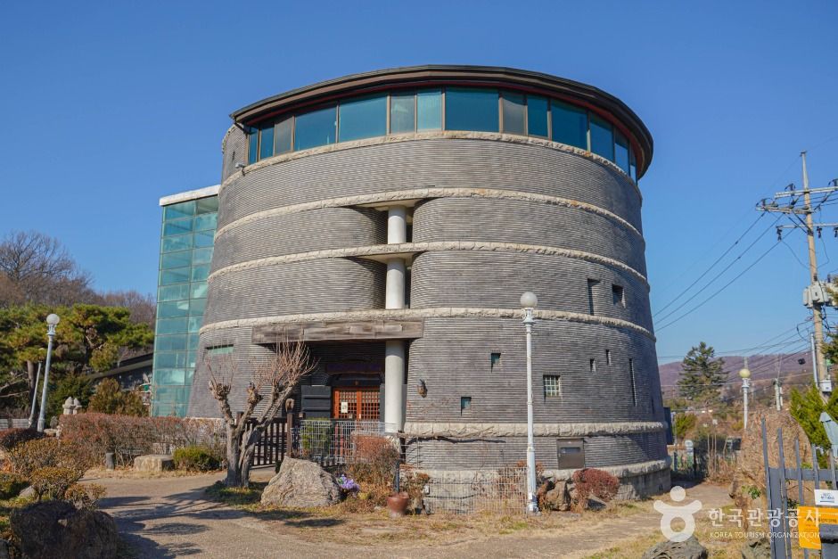 한국등잔박물관