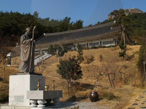 다성 초의선사의 역사성을 배울 수 있는 초의선사탄생지