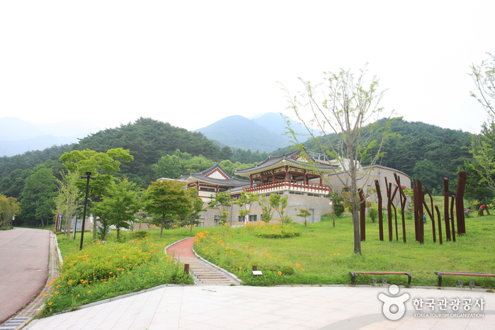 thumbnail-Yongmunsan Resort (용문산 관광지)-13