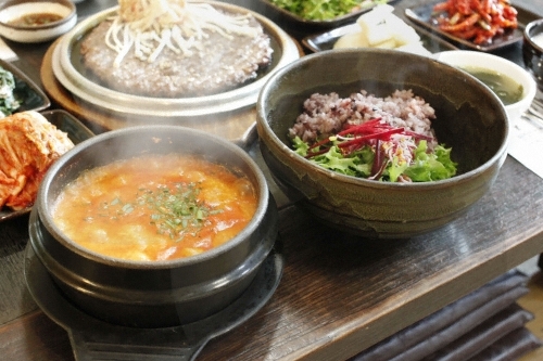 Chilgapsan (칠갑산)