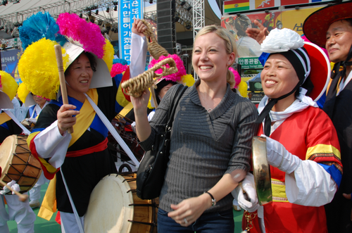Andong Maskdance Festival (안동국제탈춤페스티벌)