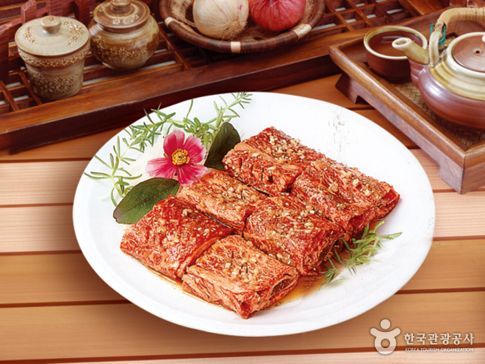 Sambuja Galbi (삼부자갈비)