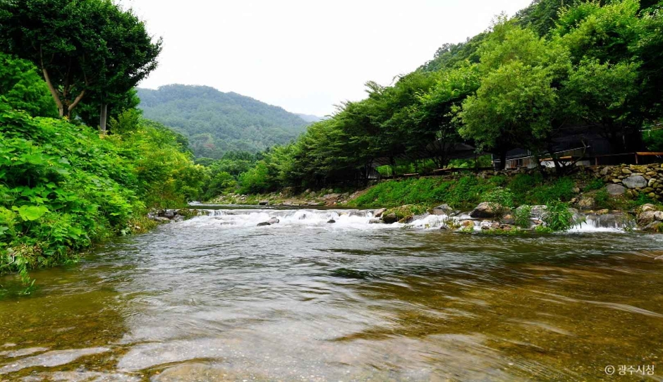 천진암계곡