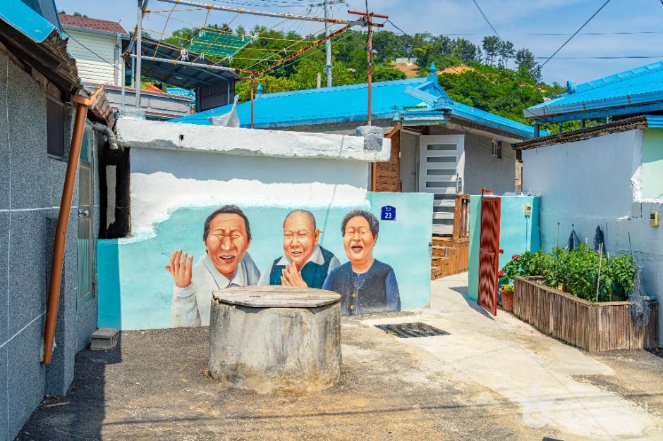 후포리 벽화마을