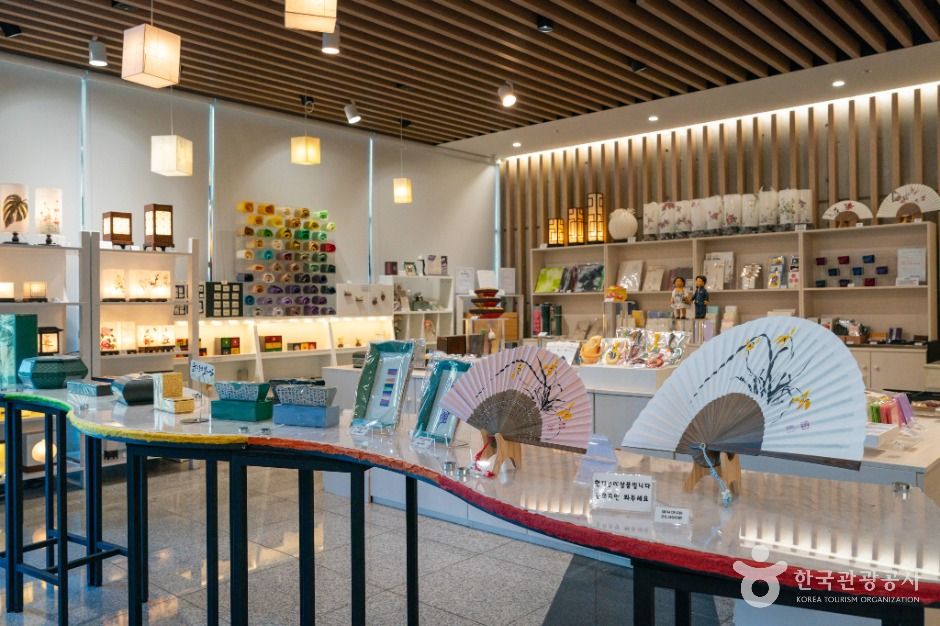 thumbnail-원주한지테마파크-3