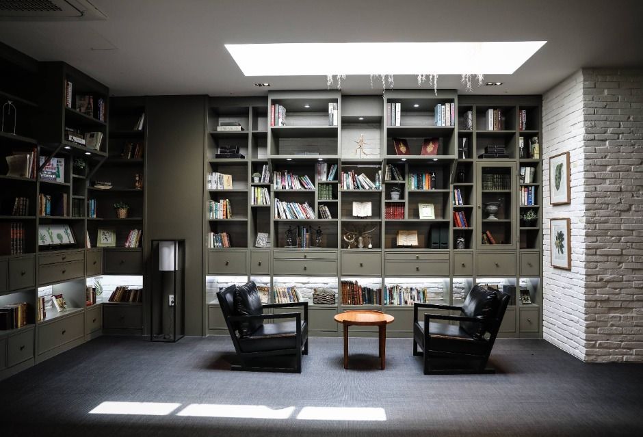 이천_에덴파라다이스호텔_도서관 (3)