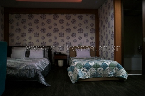 Hotel Lees - Goodstay