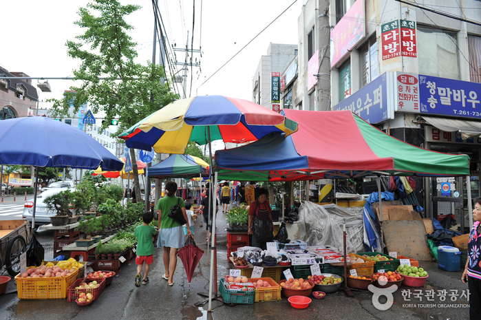 Malbawoo-Markt (말바우장 / 말바우시장 (2, 4, 7, 9일))