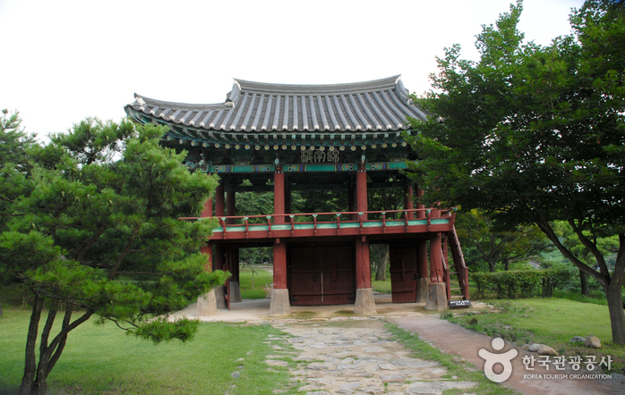 Cheongpung Cultural Heritage Complex (Cheongpung Cultural Heritage Complex)(청풍문화재단지)