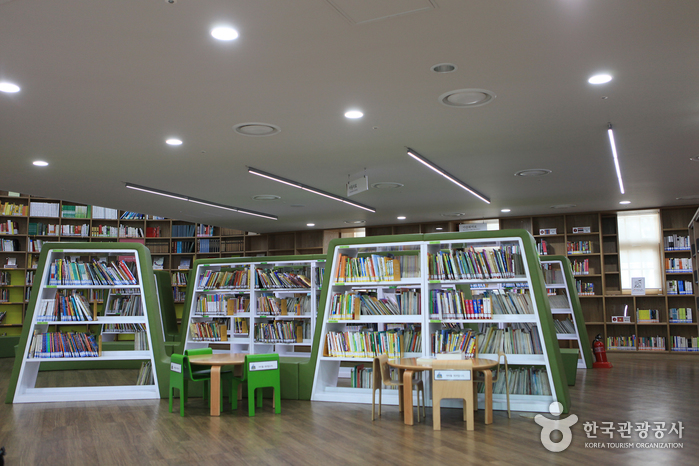 Сеульская городская библиотека (서울도서관)25 Miniatura
