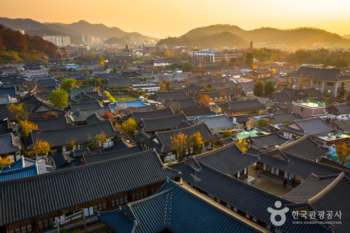 Hanok-Dorf Jeonju (전북 전주 한옥마을 [슬로시티])