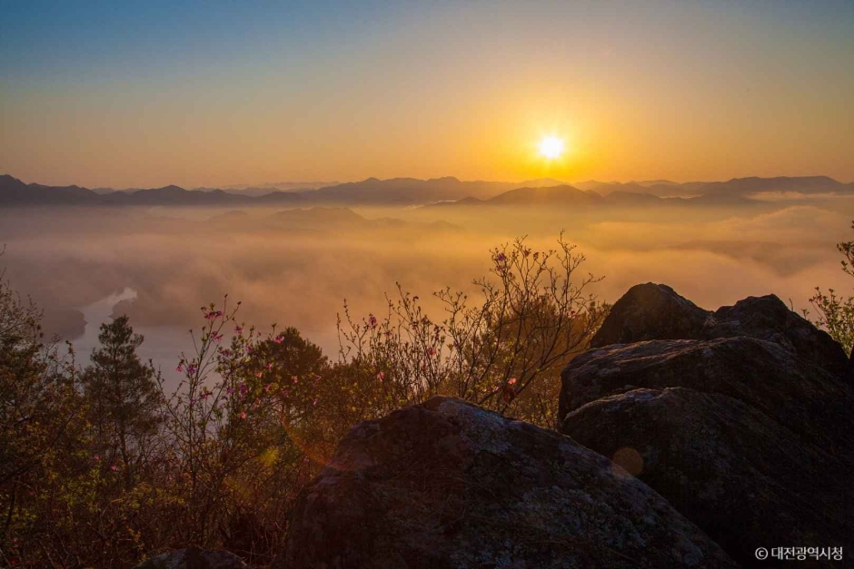 노고산