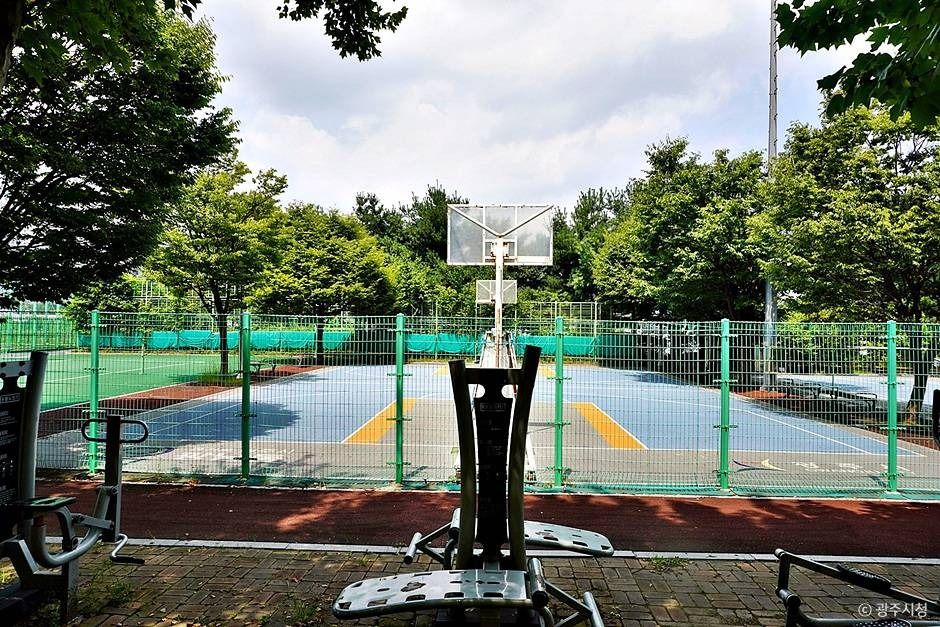 thumbnail-광남생활체육공원-2