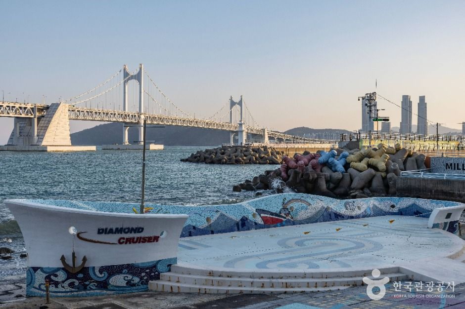 민락수변공원
