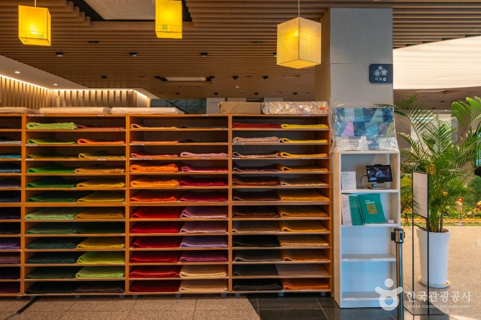 thumbnail-원주한지테마파크-4