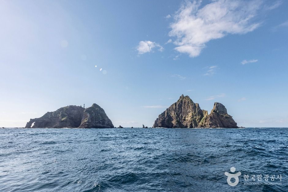 독립문바위 (울릉도, 독도 국가지질공원)