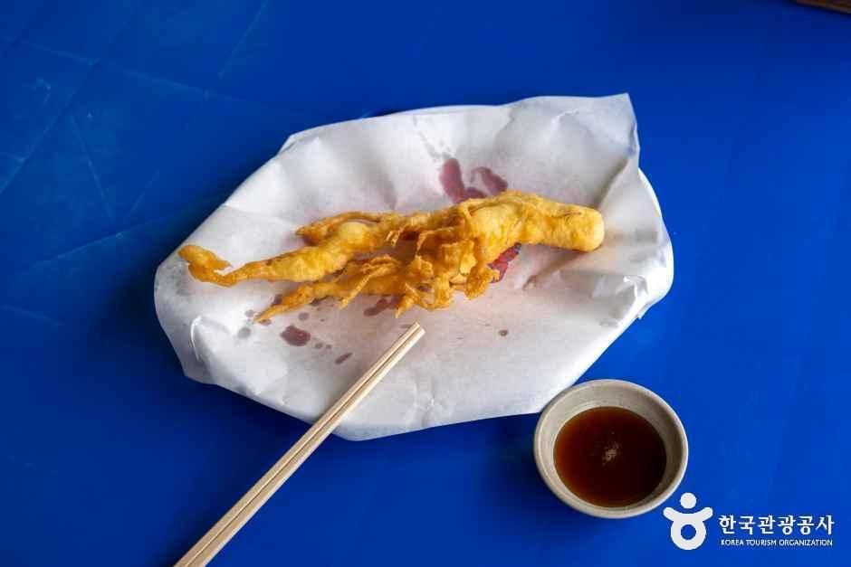 thumbnail-금산인삼약령시장-9