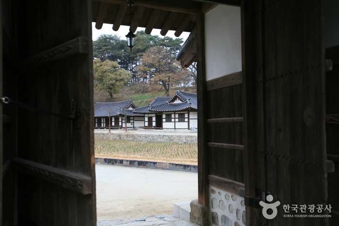 Gangneung Seongyojang House (강릉 선교장)