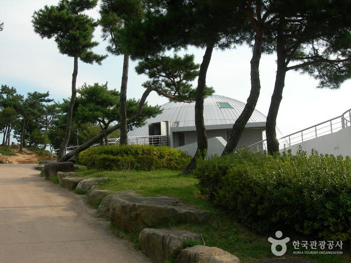 Gimhae Astronomical Observatory (김해천문대)