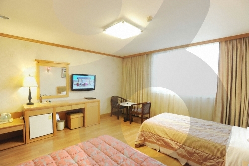 Utopia Hotel (유토피아관광호텔)