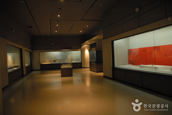Museo Nacional de Buyeo (국립부여박물관)