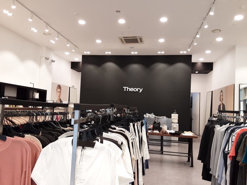 Theory - Lotte Outlets Gimhae Branch [Tax Refund Shop] (띠어리 롯데아울렛 김해점)