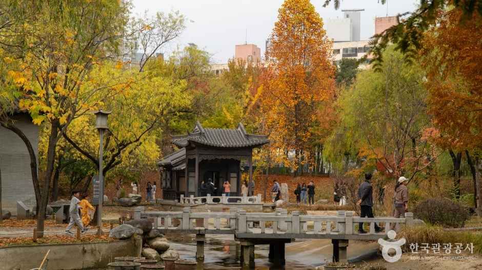 효원공원 월화원