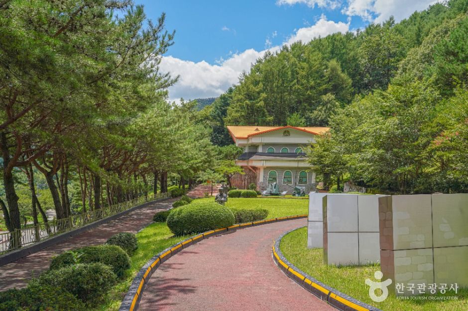 산청_지리산 빨치산토벌 전시관 (5)