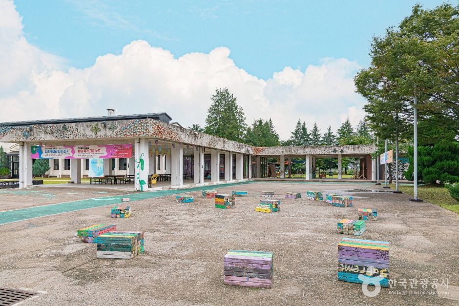 복합문화지구 누에