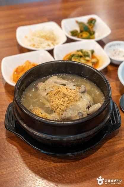thumbnail-금산인삼약령시장-10