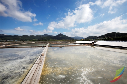 Gomso Salt Field (곰소염전)