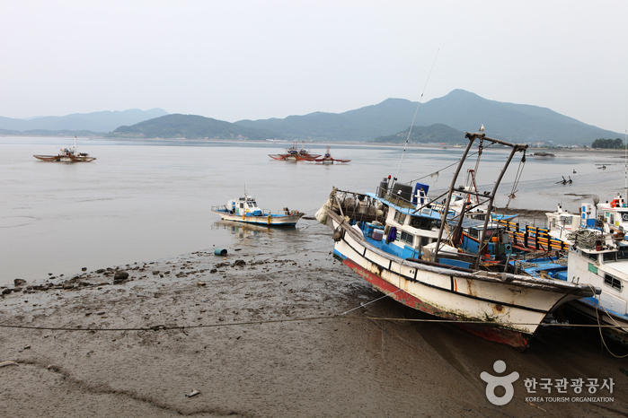Seonsu Port (Hupohang Port) (후포항 선수포구)