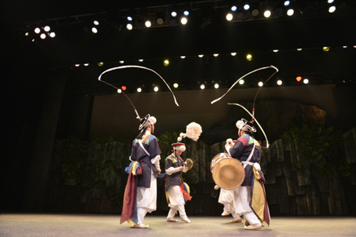 Jeongdong Theater (국립 정동극장)