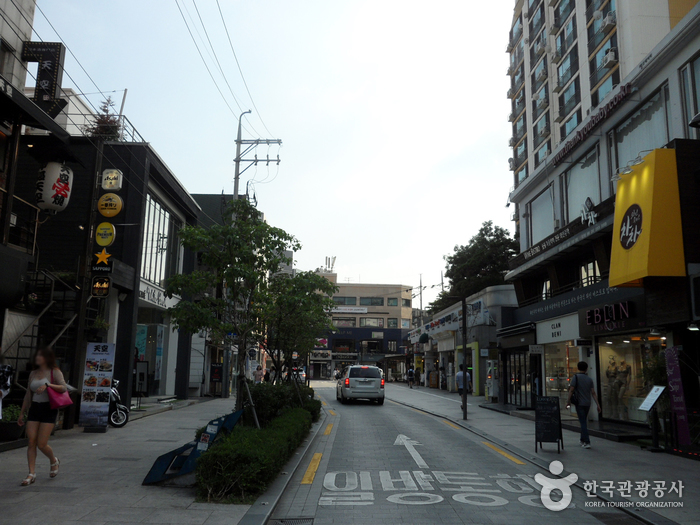 Rue Apgujeong Rodéo (압구정 로데오거리)