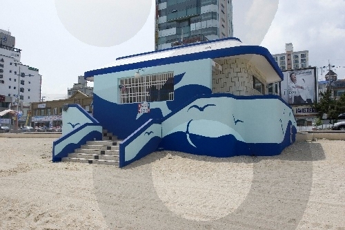 Gwangalli Beach (광안리해수욕장)