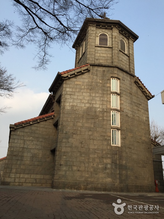 仁川内洞聖公会聖堂（인천내동성공회성당）