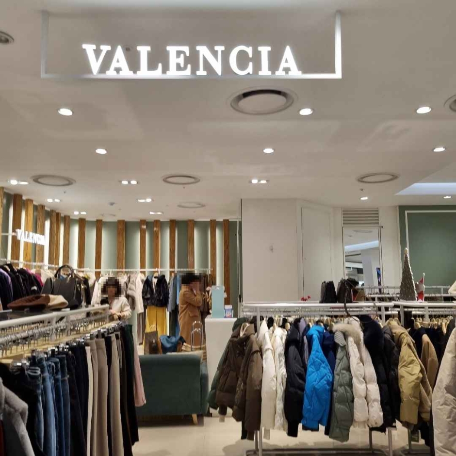 Balenciaga  [Tax Refund Shop] (발렌시아가)