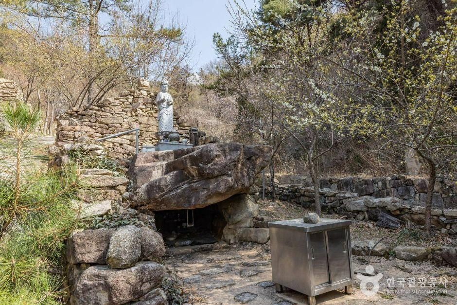 thumbnail-금둔사-27