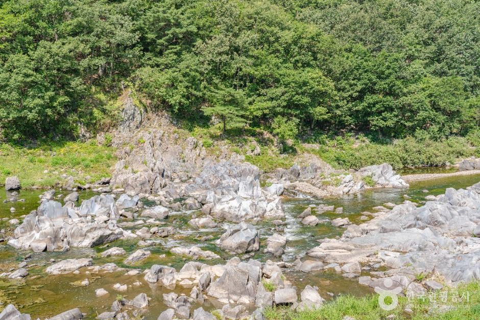 백석탄포트홀 (백석탄계곡)