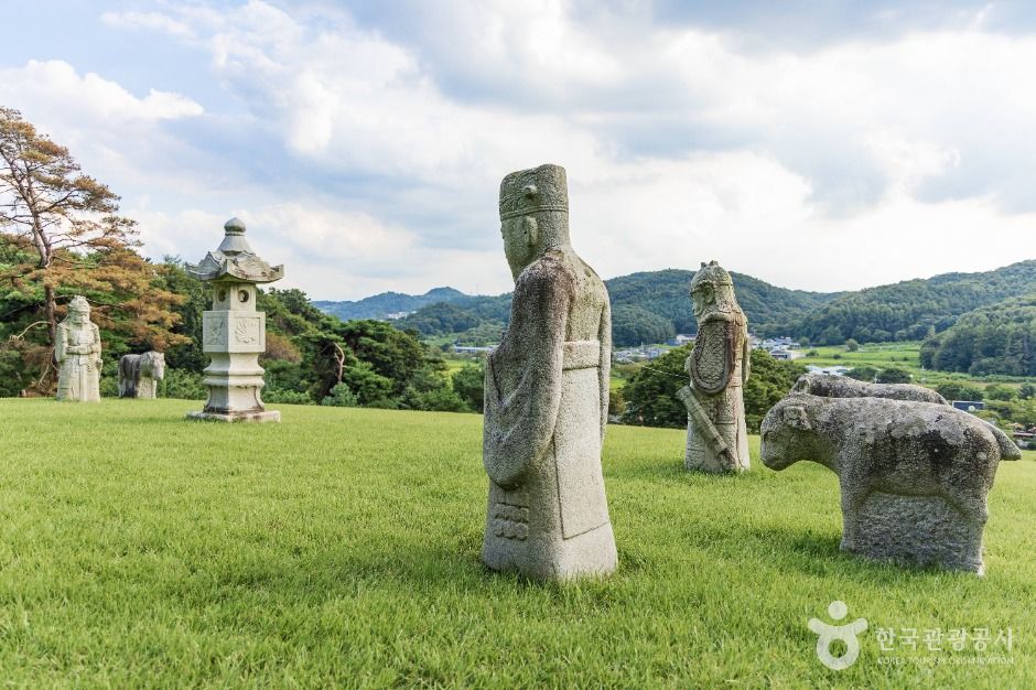 thumbnail-파주 윤관장군묘-9