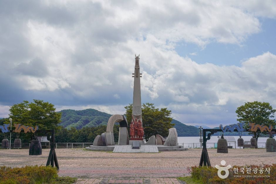 thumbnail-용담댐 물 문화관-1