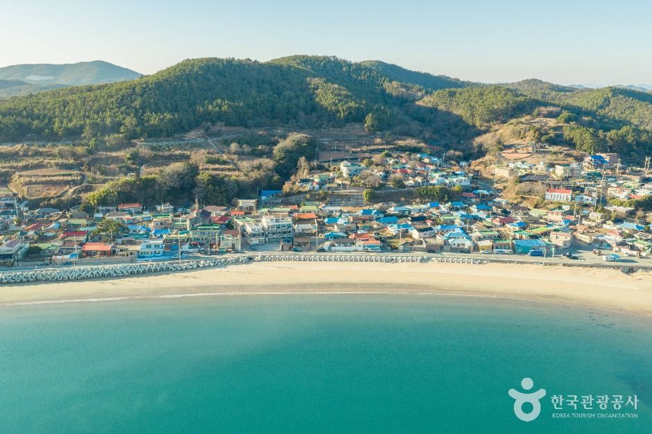 thumbnail-동고리해수욕장-4