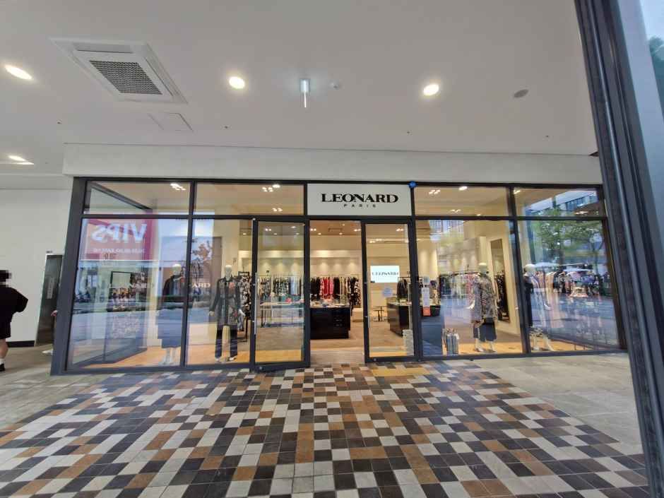 [事後免税店] LEONARD・現代プレミアムアウトレットキンポ（金浦）店(레오나드 현대프리미엄아울렛 김포점)